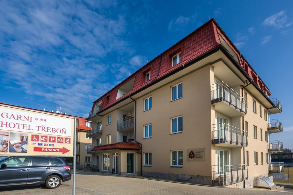 Garni Hotel Trebon Exterior photo